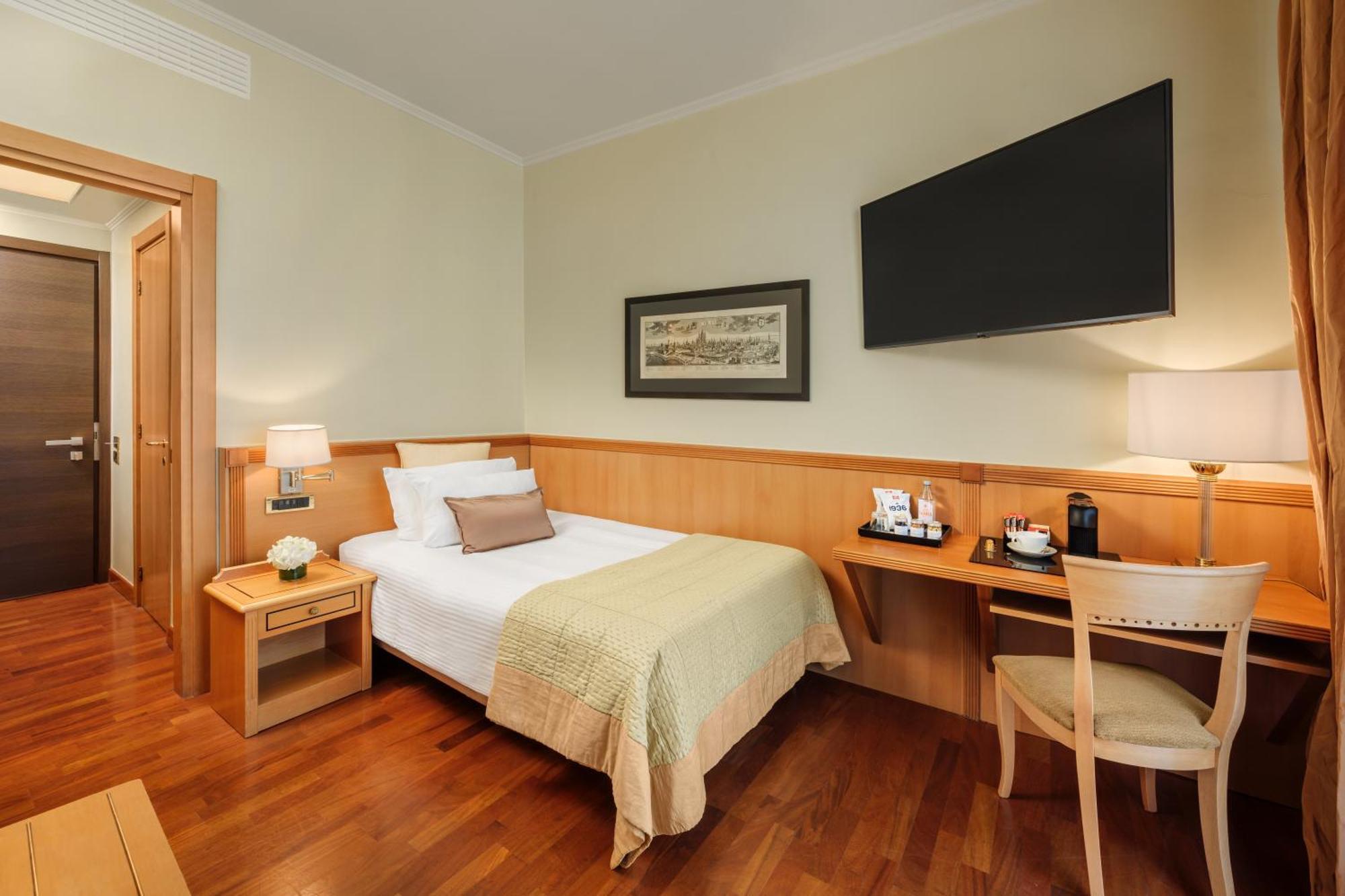 Dei Cavalieri Duomo 4* Milão